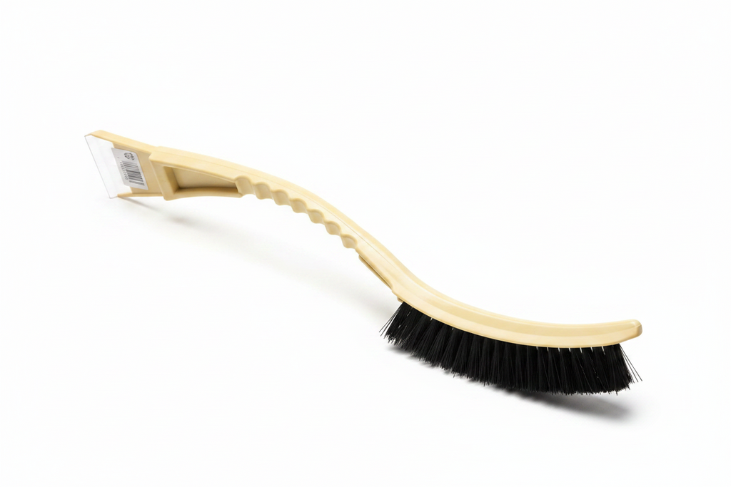 19-Inch Snow Brush with Ice Scrape